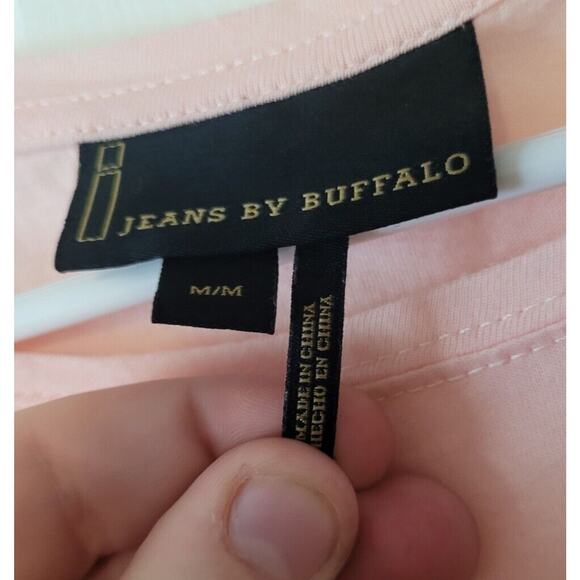 Buffalo Medium Graphic Tee Shirt All I Need Is Mascara Caffeine Glitter Pink - Picture 3 of 5